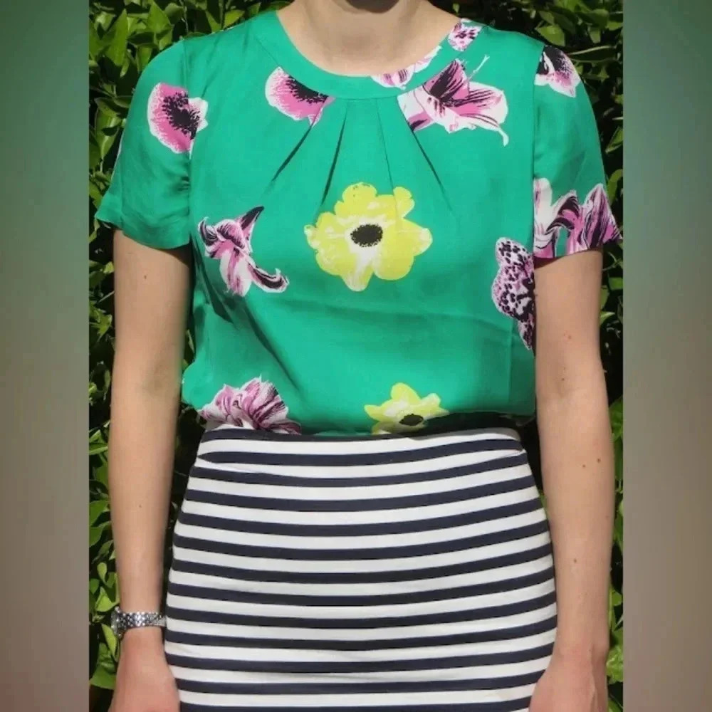 J. Crew | Green Floral Open Back Blouse Size XS